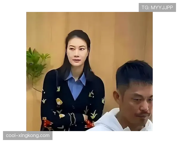 谢杏芳这生活简直富得离谱，家里大豪宅连狗都像小明星一样待遇